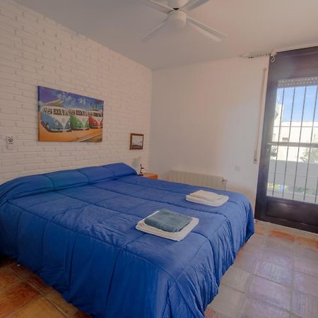 Laberinto 25 Puerto Rey Apartment เบรา ภายนอก รูปภาพ
