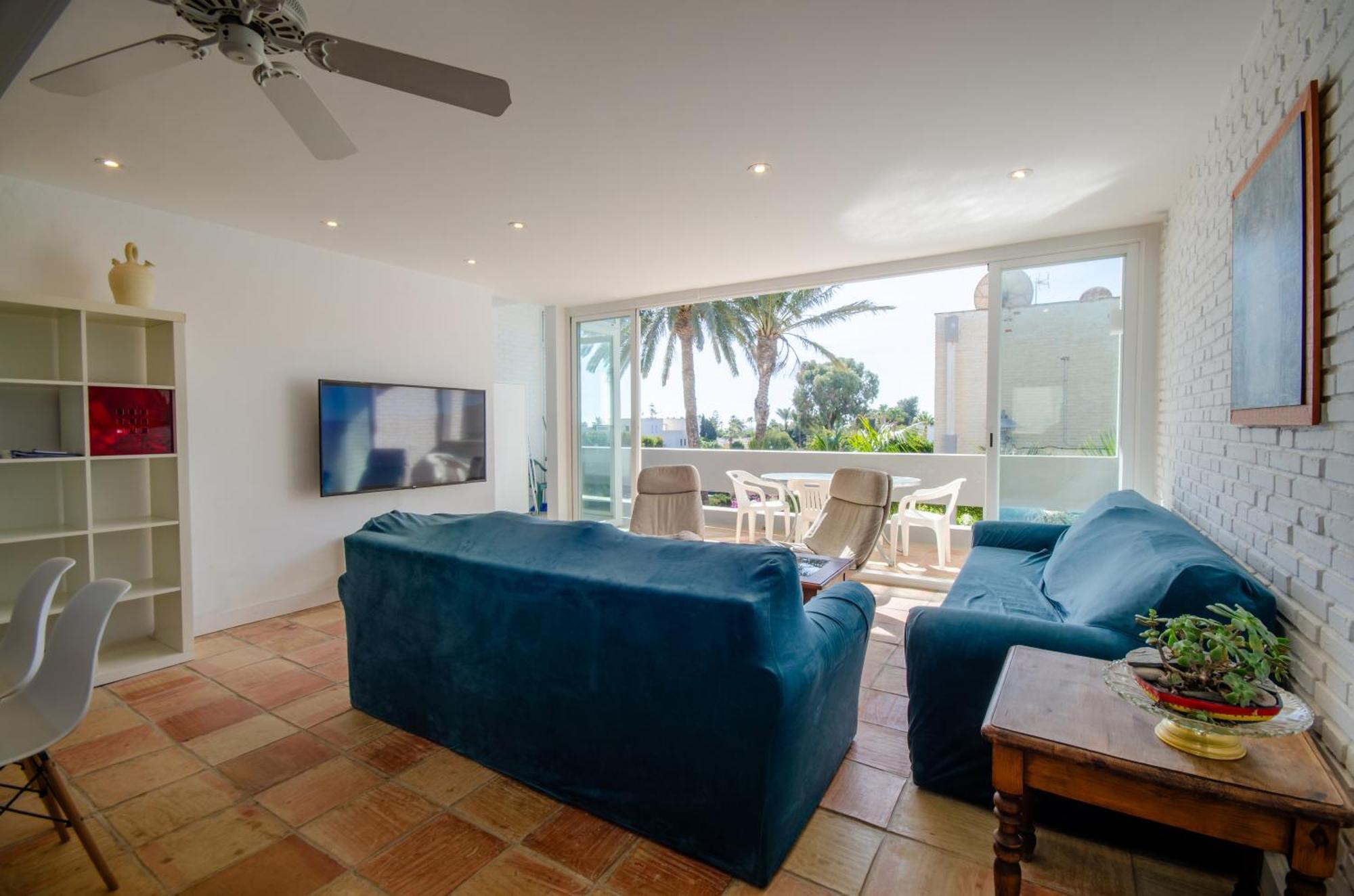 Laberinto 25 Puerto Rey Apartment เบรา ภายนอก รูปภาพ